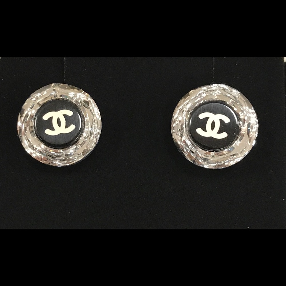 Chanel lucite & black button earrings